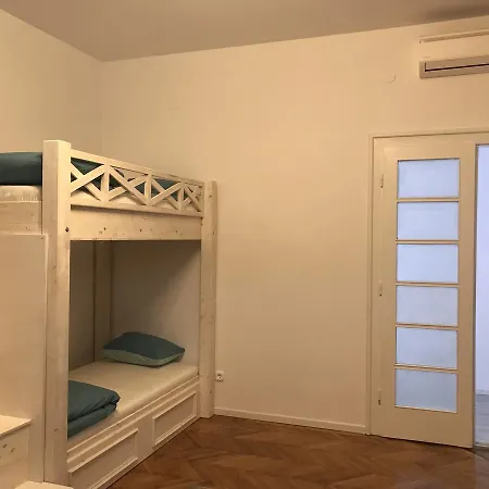 Central Cozy 旅馆 蒂米什瓦拉